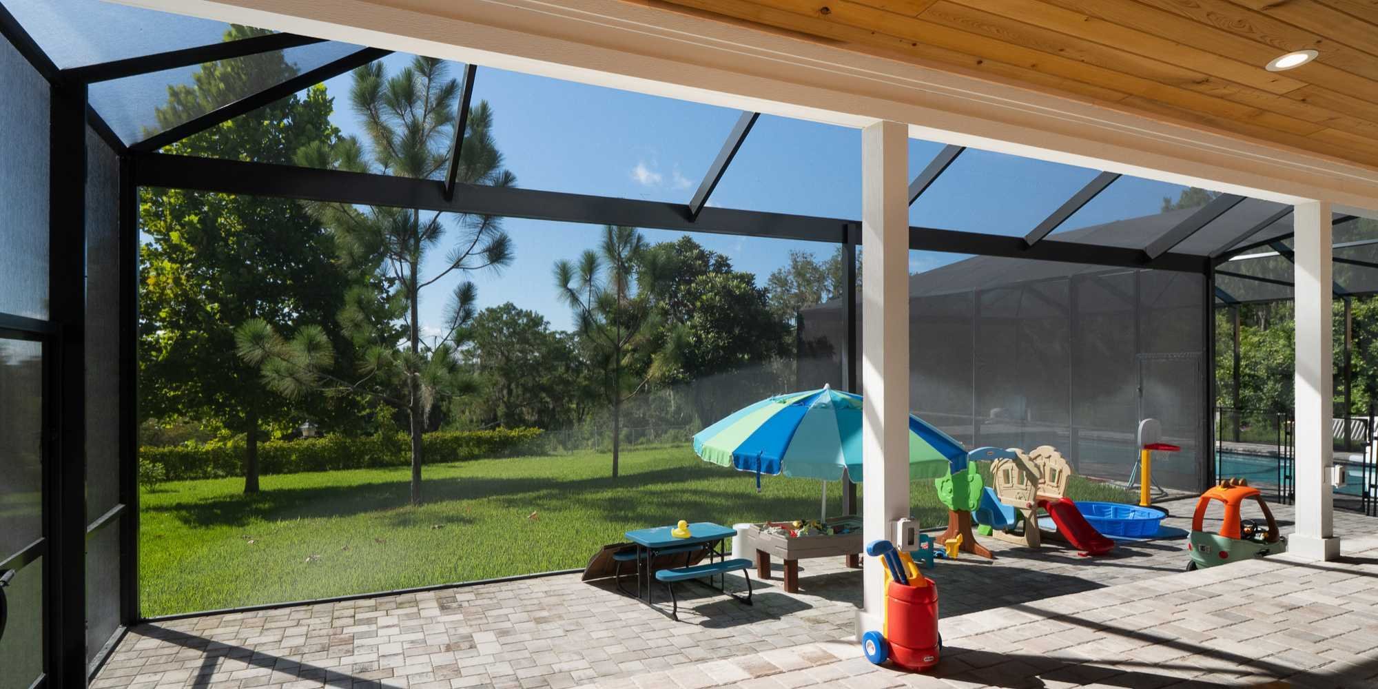 Outdoor screen patio and pool enclosure by RRCH in Gainesville