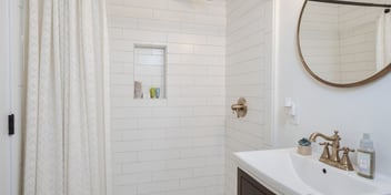 Bathroom Niche Designs to Consider for Your 2021 Florida Home Remodel