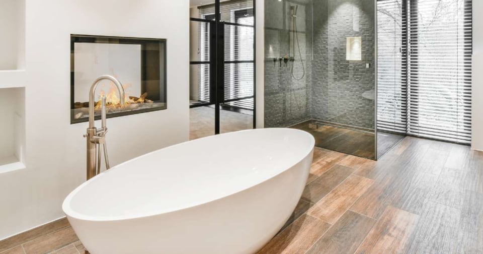 Gainesville Bathroom Remodel with Soaking Tub and Level Entry Shower