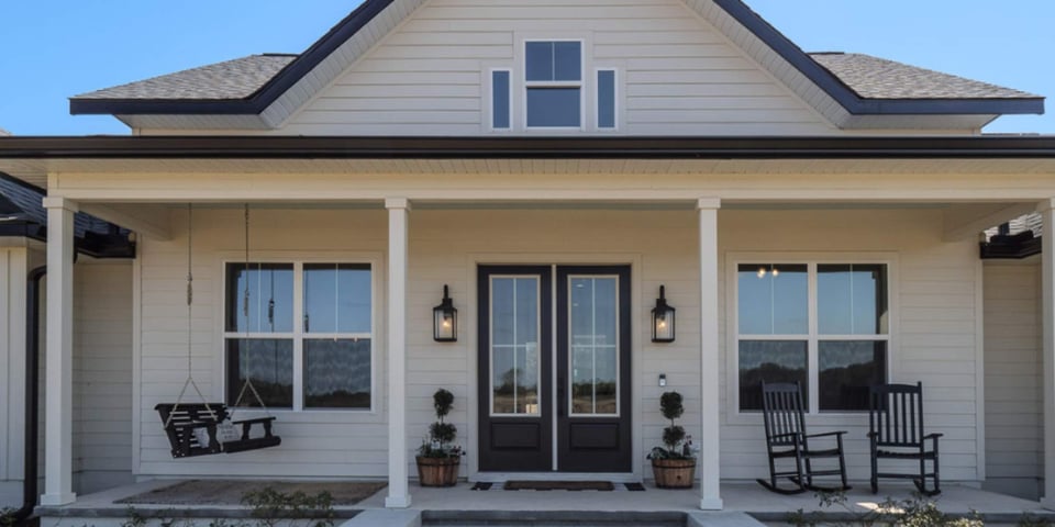 White Exterior Custom Home Build Gainesville FL